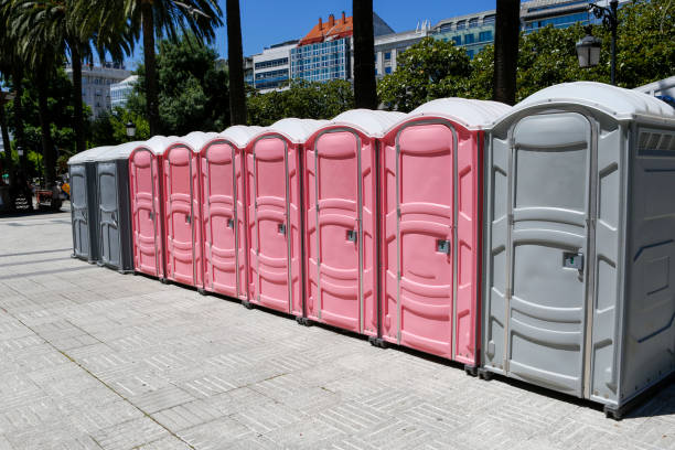Best Restroom Trailer for Weddings  in Madison Heights, MI